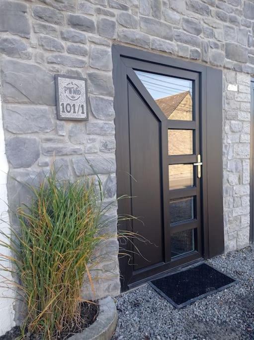 Le P'Tit Nid : Mini Loft Pour 2 A 4 Personnes Villa Tellin Exterior photo