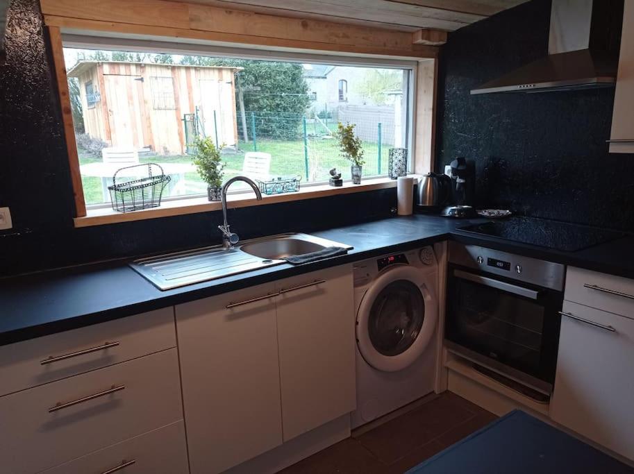 Le P'Tit Nid : Mini Loft Pour 2 A 4 Personnes Villa Tellin Exterior photo