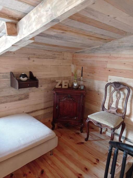 Le P'Tit Nid : Mini Loft Pour 2 A 4 Personnes Villa Tellin Exterior photo