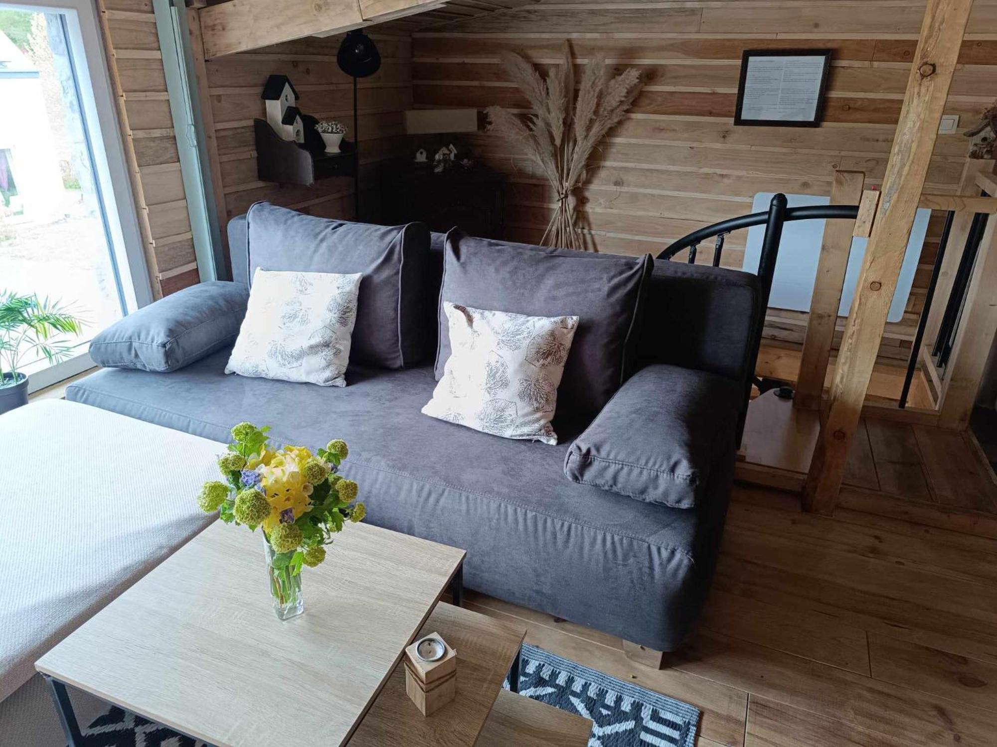 Le P'Tit Nid : Mini Loft Pour 2 A 4 Personnes Villa Tellin Exterior photo
